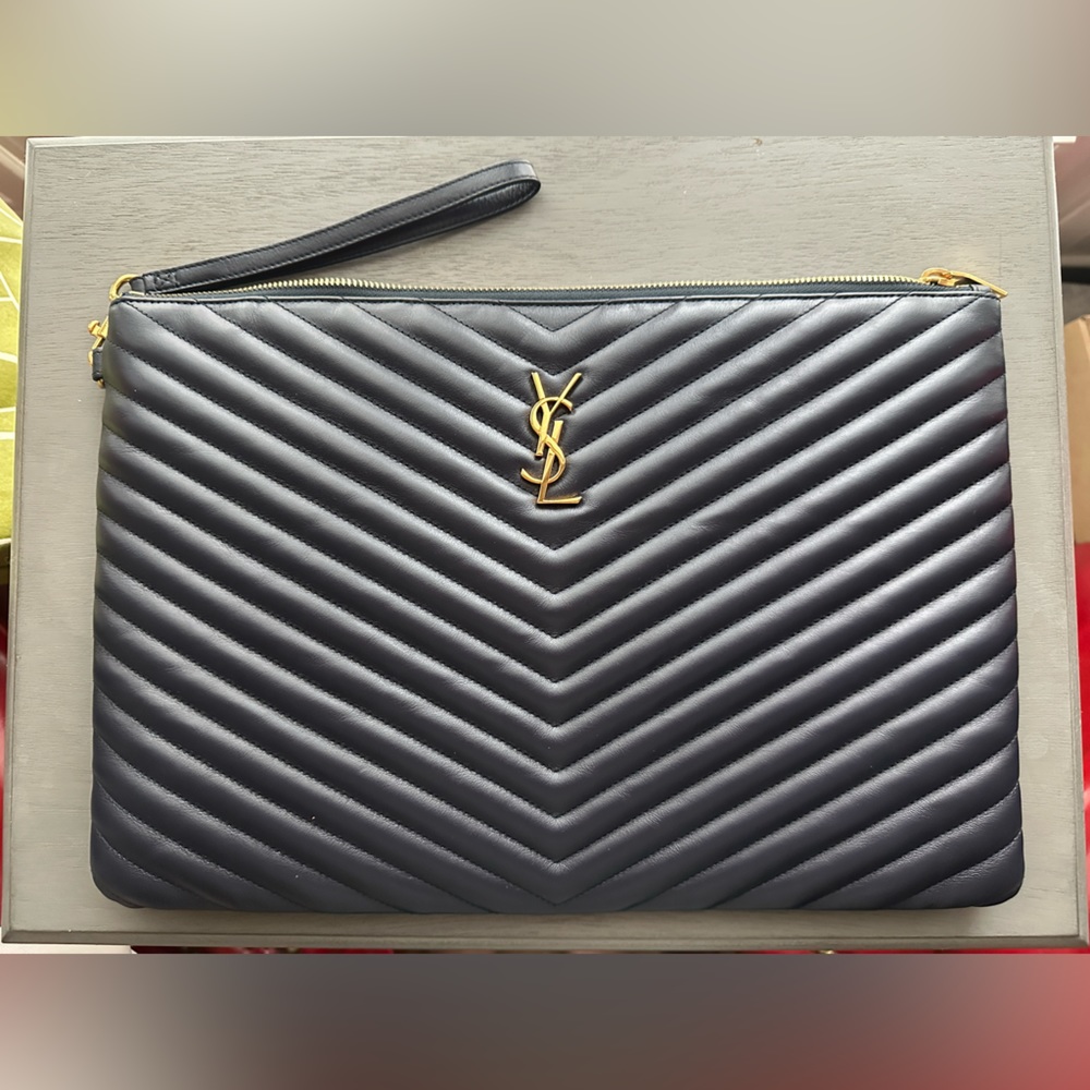 Saint Laurent - Monogram Matelasse Document Holder